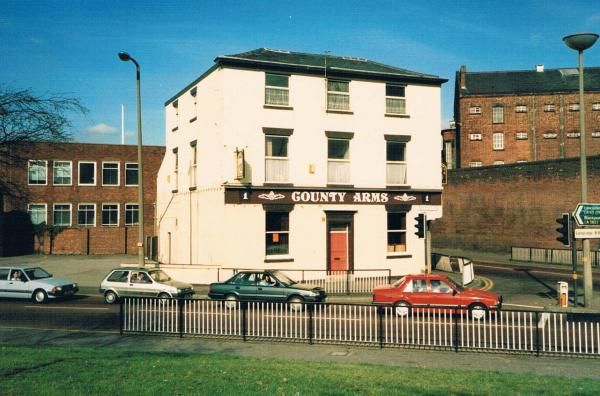 County Arms (Jim Holderness). (Pub, External, Key). Published on 12-12-2013