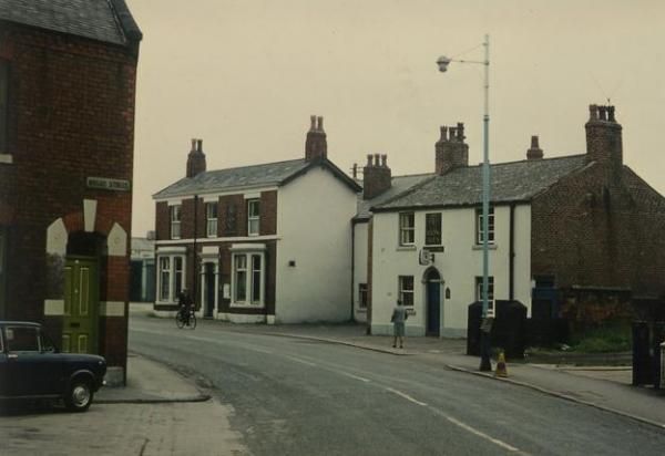 Seven Stars, Towngate, Leyland. (Pub, External, Key). Published on 15-01-2016