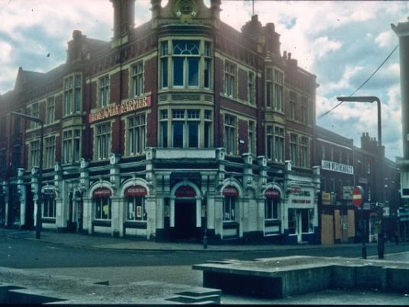 Jolly Farmer, (Preston Inns & Taverns blogspot). (Pub, External, Key). Published on 22-07-2015 