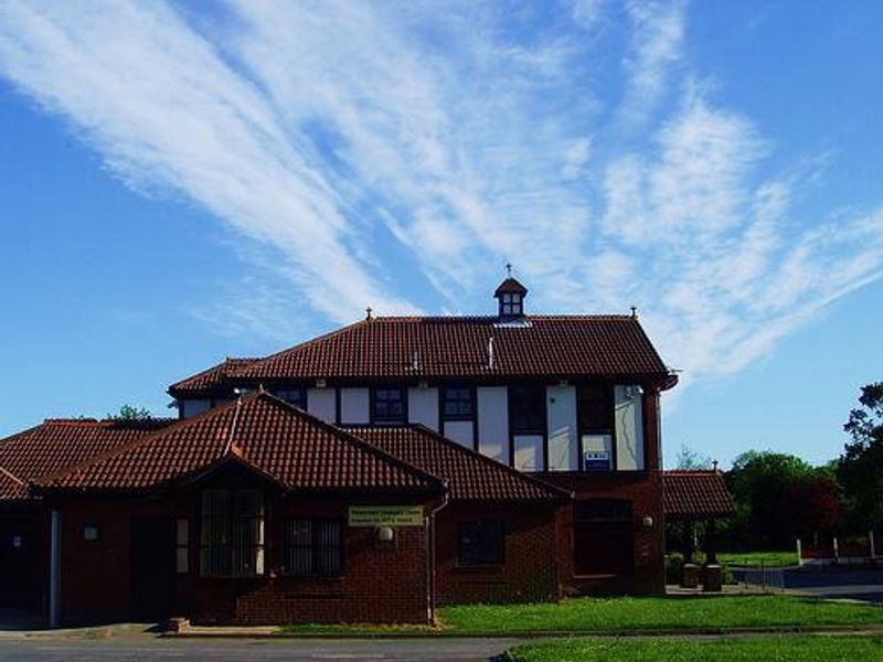 Kingsfold at Penwortham. (Pub, External, Key). Published on 22-10-2015