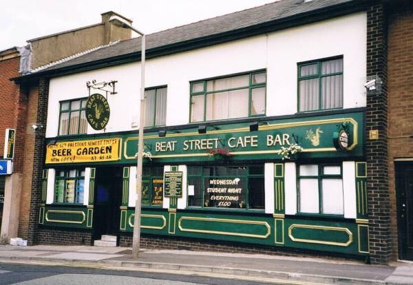 Beat Street Cafe Bar, Preston (copyright Jim Holderness). (Pub, External). Published on 27-10-2015