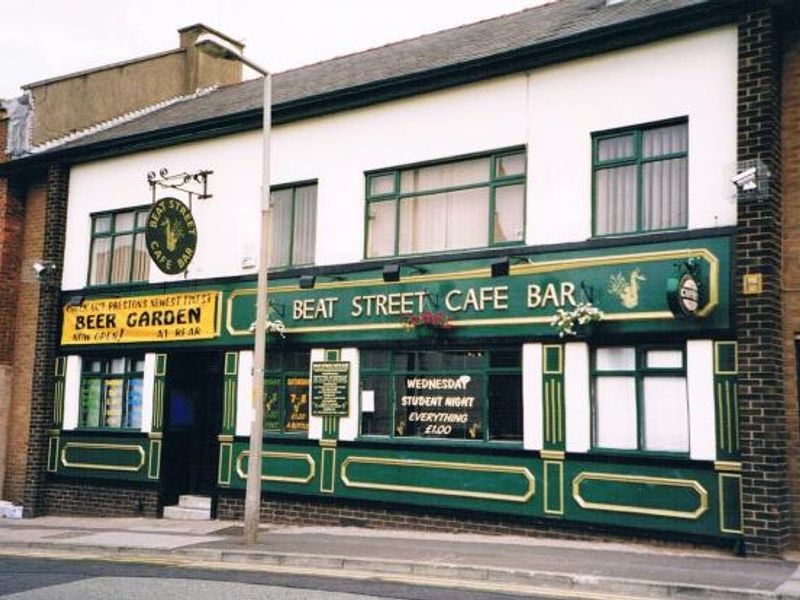 Beat Street Cafe Bar, Preston (copyright Jim Holderness). (Pub, External). Published on 27-10-2015 