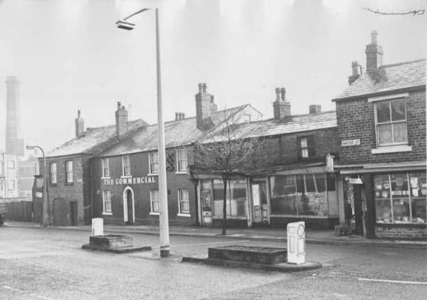 Commercial, Chorley. (Pub, External, Key). Published on 28-10-2015