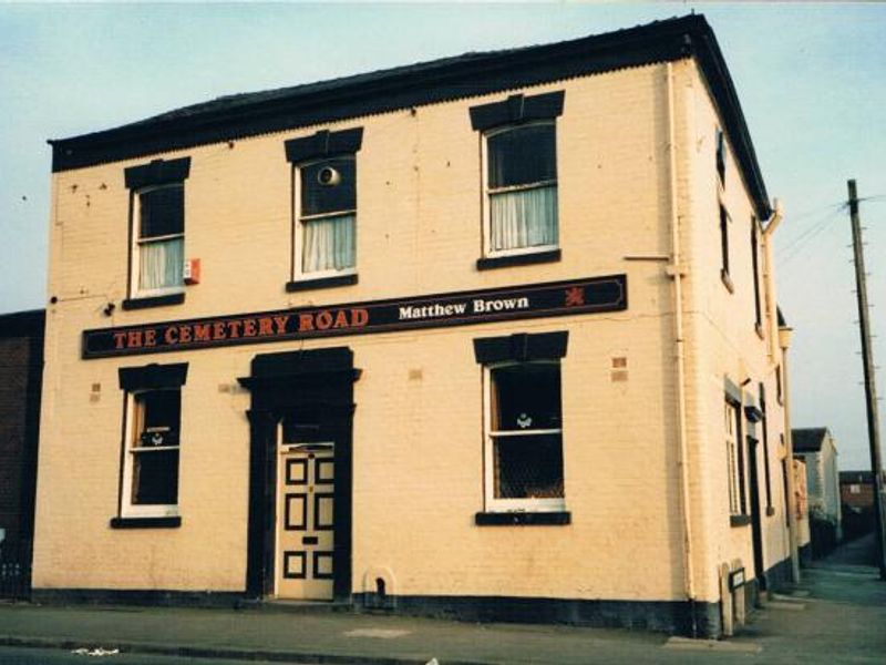 Cemetary Road, Preston (Jim Holderness). (Pub, External, Key). Published on 29-10-2015 