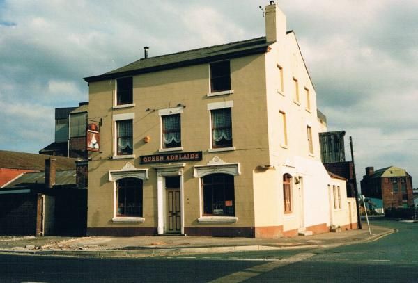 Queen Adelaide, (Jim Holderness). (Pub, External, Key). Published on 29-10-2015