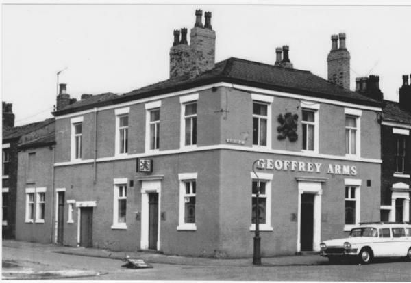 Geoffrey Arms, (Preston Inns & Taverns blogspot). (Pub, External, Key). Published on 08-02-2016