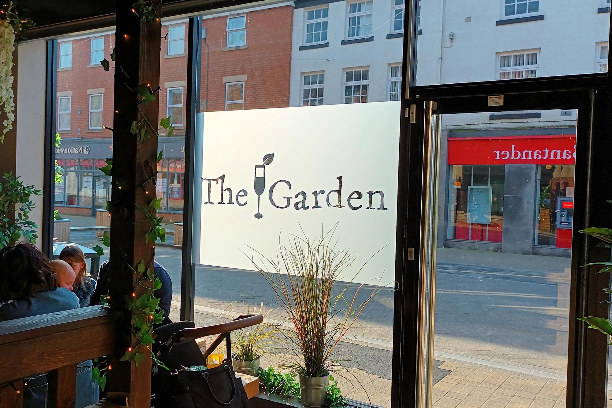 The Garden. (Pub). Published on 20-03-2022