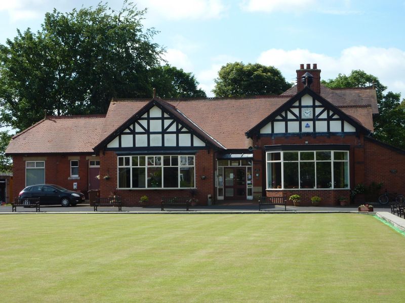 Ashton Bowling & Social Club, Preston 6.6.18. (Pub, External, Key). Published on 25-06-2018 