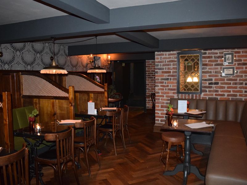 Plau Dining Area Mick Slaughter. (Pub). Published on 26-03-2022 
