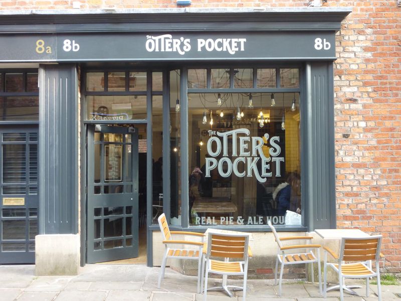 Otter's Pocket, Preston. (Pub, External). Published on 21-11-2018