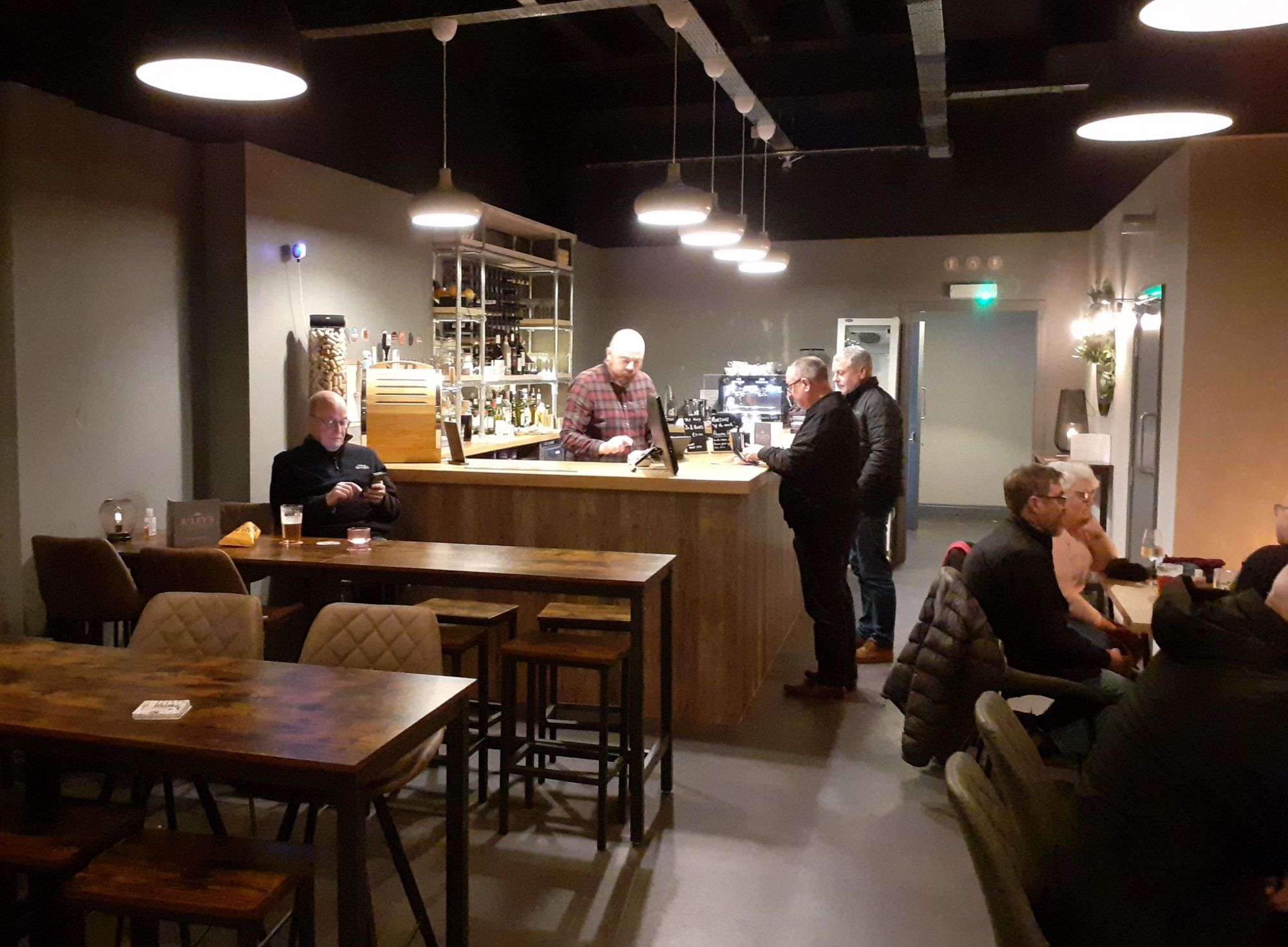14.01.22 RL. (Pub, Bar, Publican). Published on 15-01-2022
