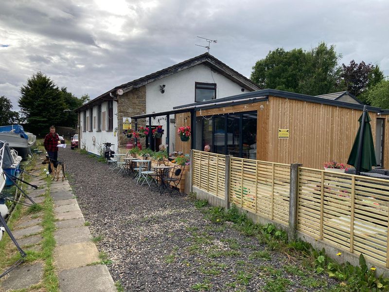 Canalside Bar. (Pub, External). Published on 26-06-2022 