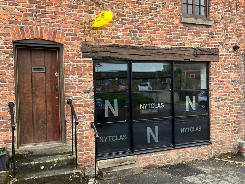 May 2025. (Pub, External, Sign, Key). Published on 27-05-2025