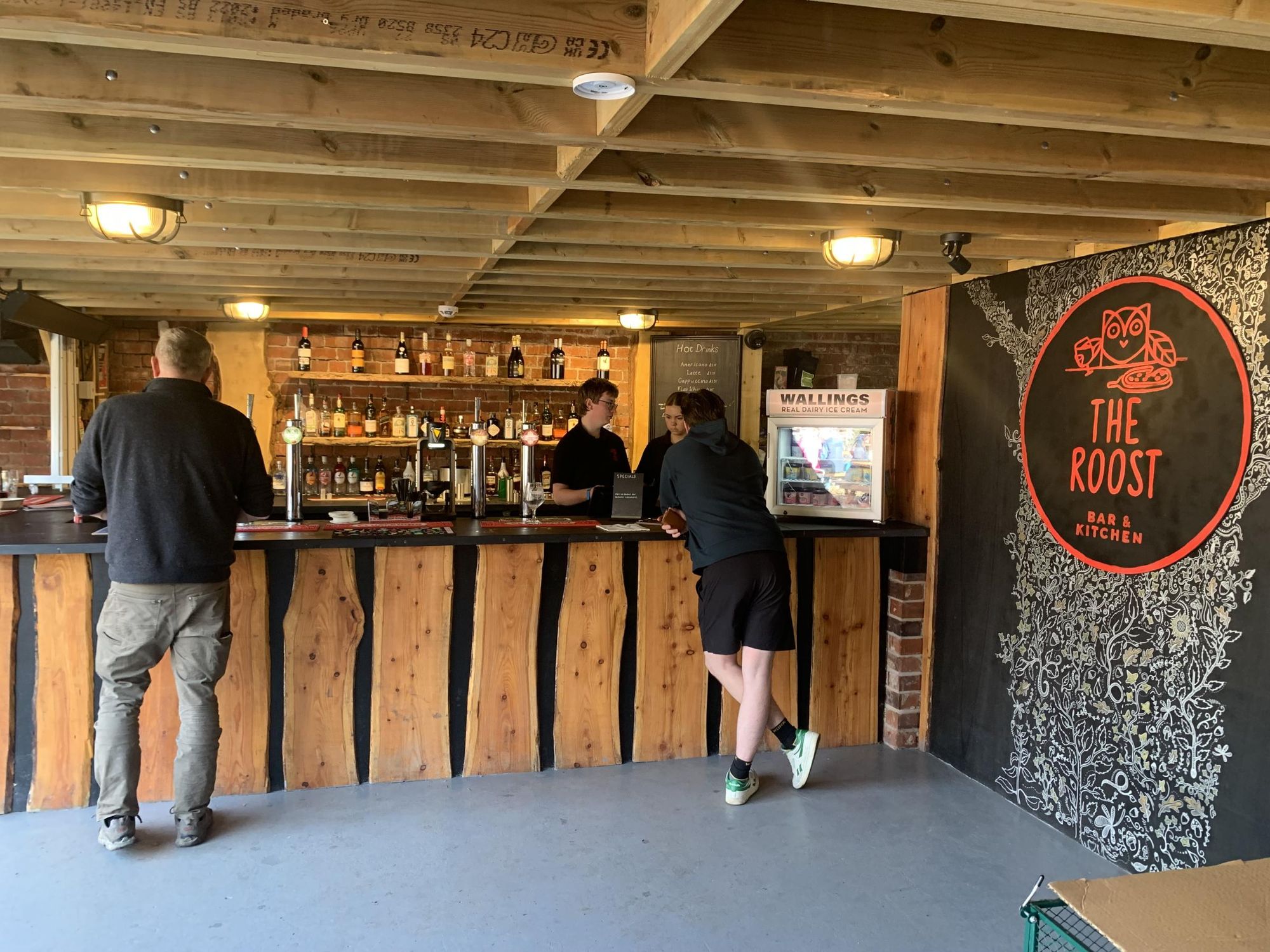 April 2026. (Pub, Bar, Key). Published on 09-04-2026