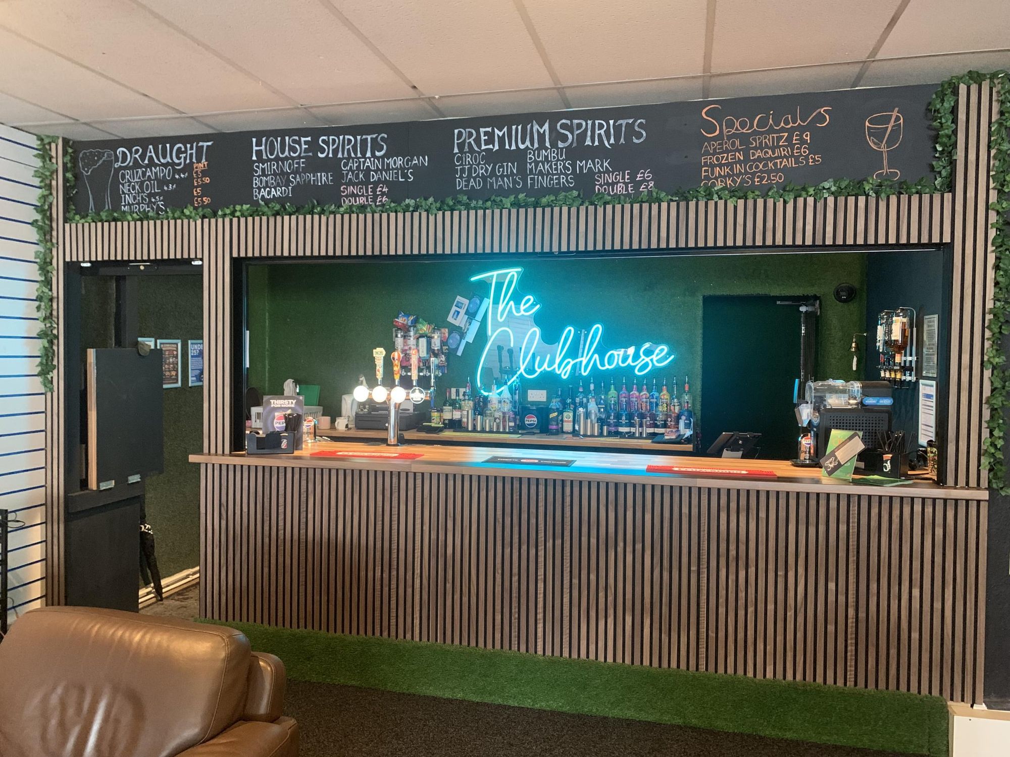 May 2026. (Pub, Bar). Published on 15-05-2026