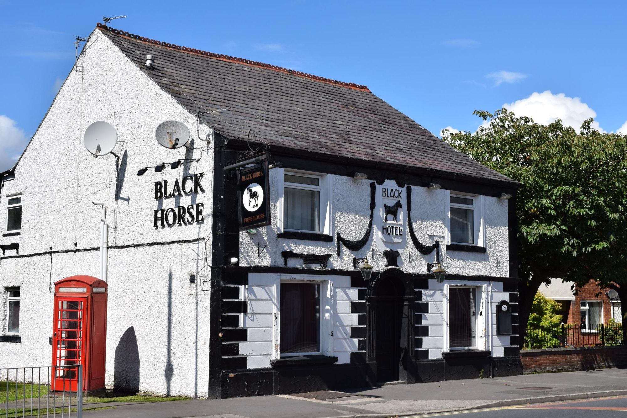 Black Horse, Chorley 15.8.17. (Pub, External, Key). Published on 15-08-2017