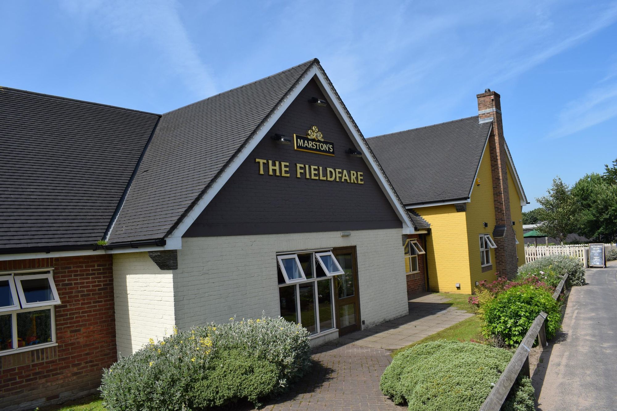 Fieldfare, Chorley July 2017. (Pub, External). Published on 15-08-2017