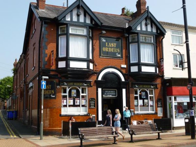 Last Orders at Chorley. (Pub, External). Published on 09-07-2013