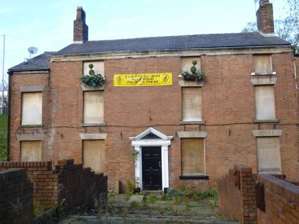 Swan with two necks, Chorley Nov 2014. (Pub, External). Published on 21-07-2015