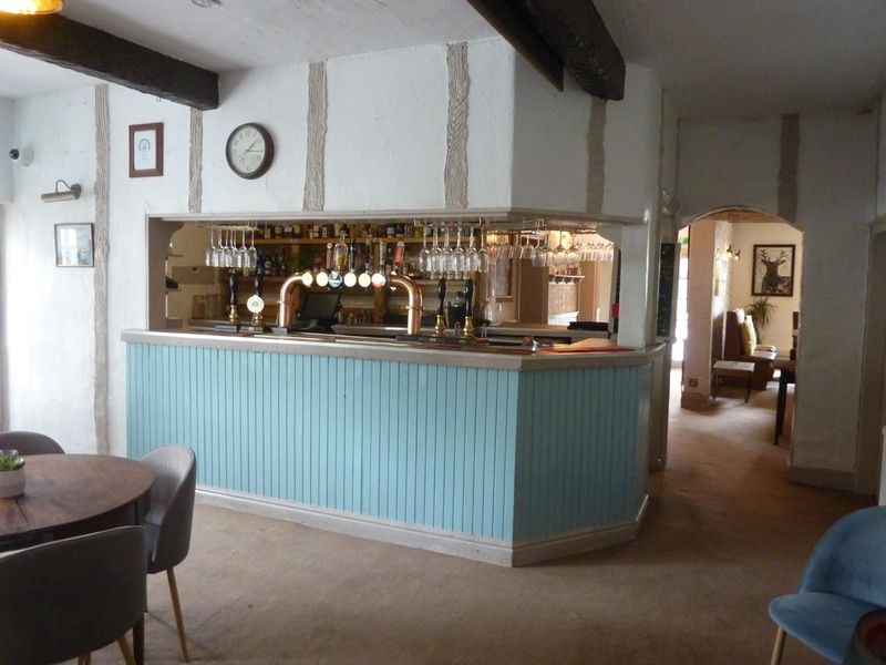 Grapes Croston internal 2 May 2022 DS. (Pub, Bar). Published on 11-05-2022