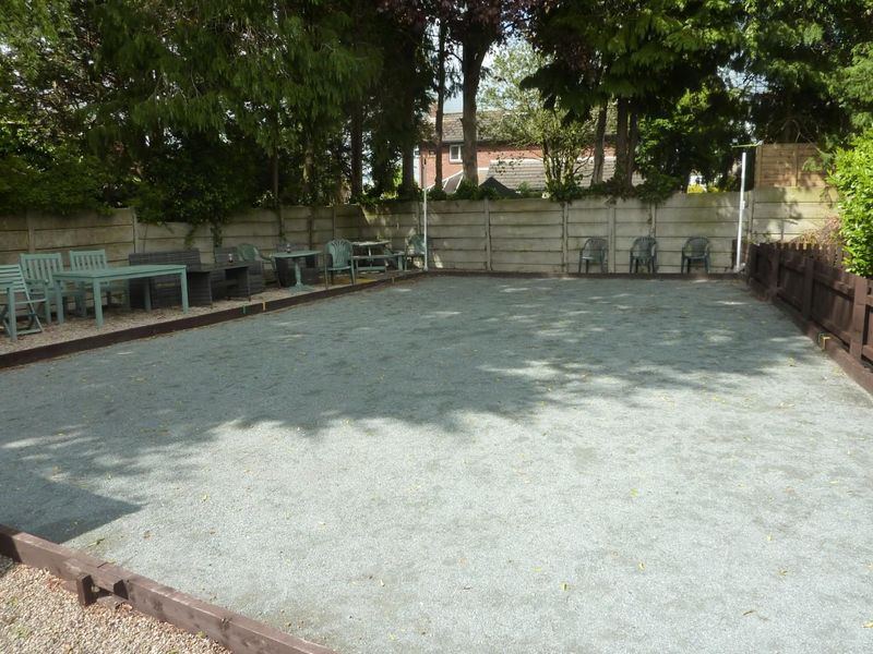 Grapes Croston Boules May 2022 DS. (Pub, Garden). Published on 11-05-2022