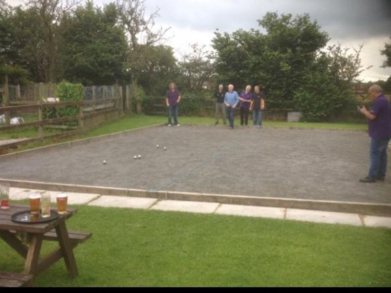 boules. (Garden, Customers). Published on 08-07-2016