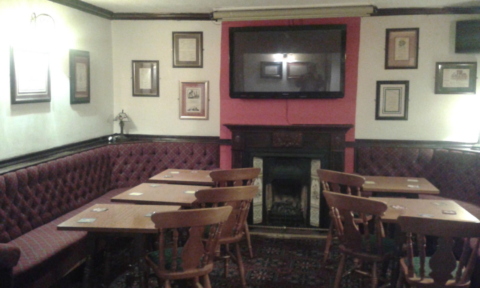 Top Spinners, Adlington , October 2016. (Pub). Published on 05-10-2016