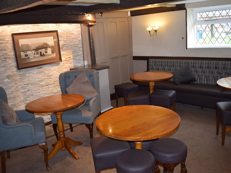 Ye Olde Hob Inn, BB 15.10.19  . (Pub). Published on 16-10-2019