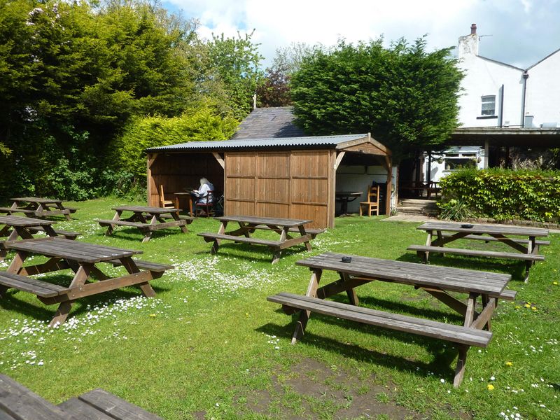 Garden May 2022 DS. (Pub, Garden). Published on 07-05-2022