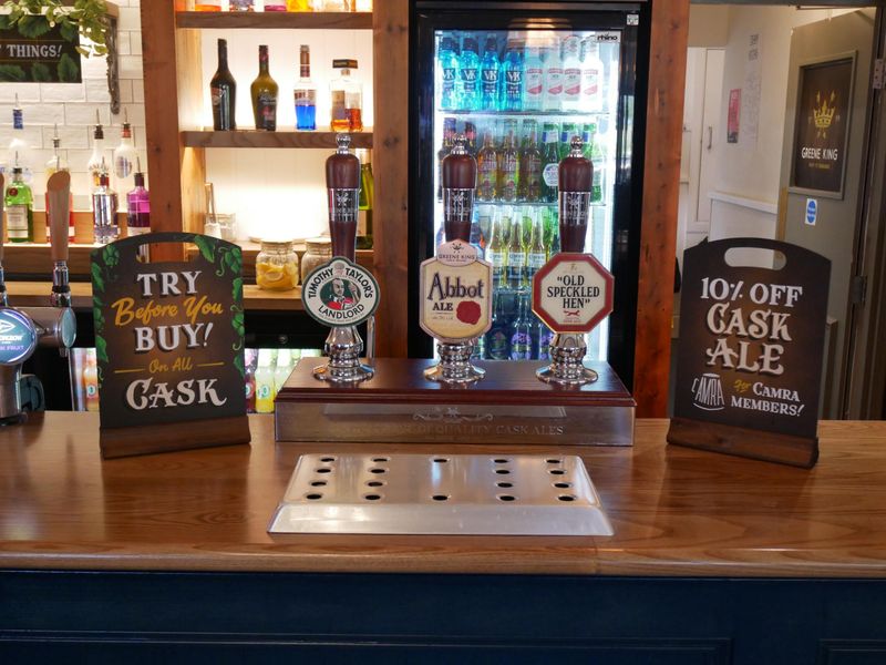 Old Leyland Gates Cask Ales July 2022 DS. (Pub, Bar). Published on 12-07-2022