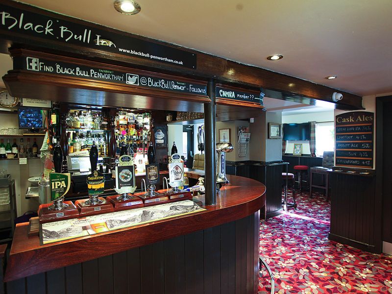 Black Bull, Penwortham, Bar. (Bar). Published on 19-06-2017