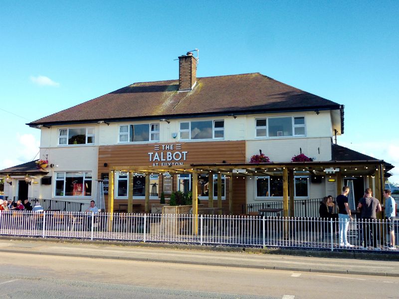 Talbot, Euxton 5.8.17. (Pub, External). Published on 06-08-2017