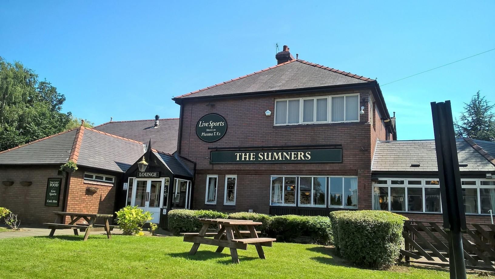 Sumners,  July 2017 (Helen Woodward). (Pub, External, Key). Published on 20-07-2017