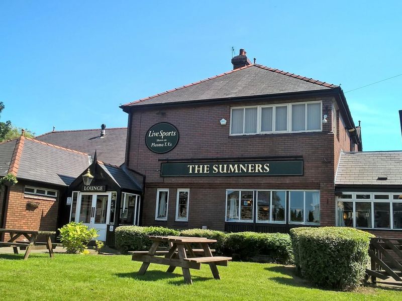 Sumners,  July 2017 (Helen Woodward). (Pub, External, Key). Published on 20-07-2017