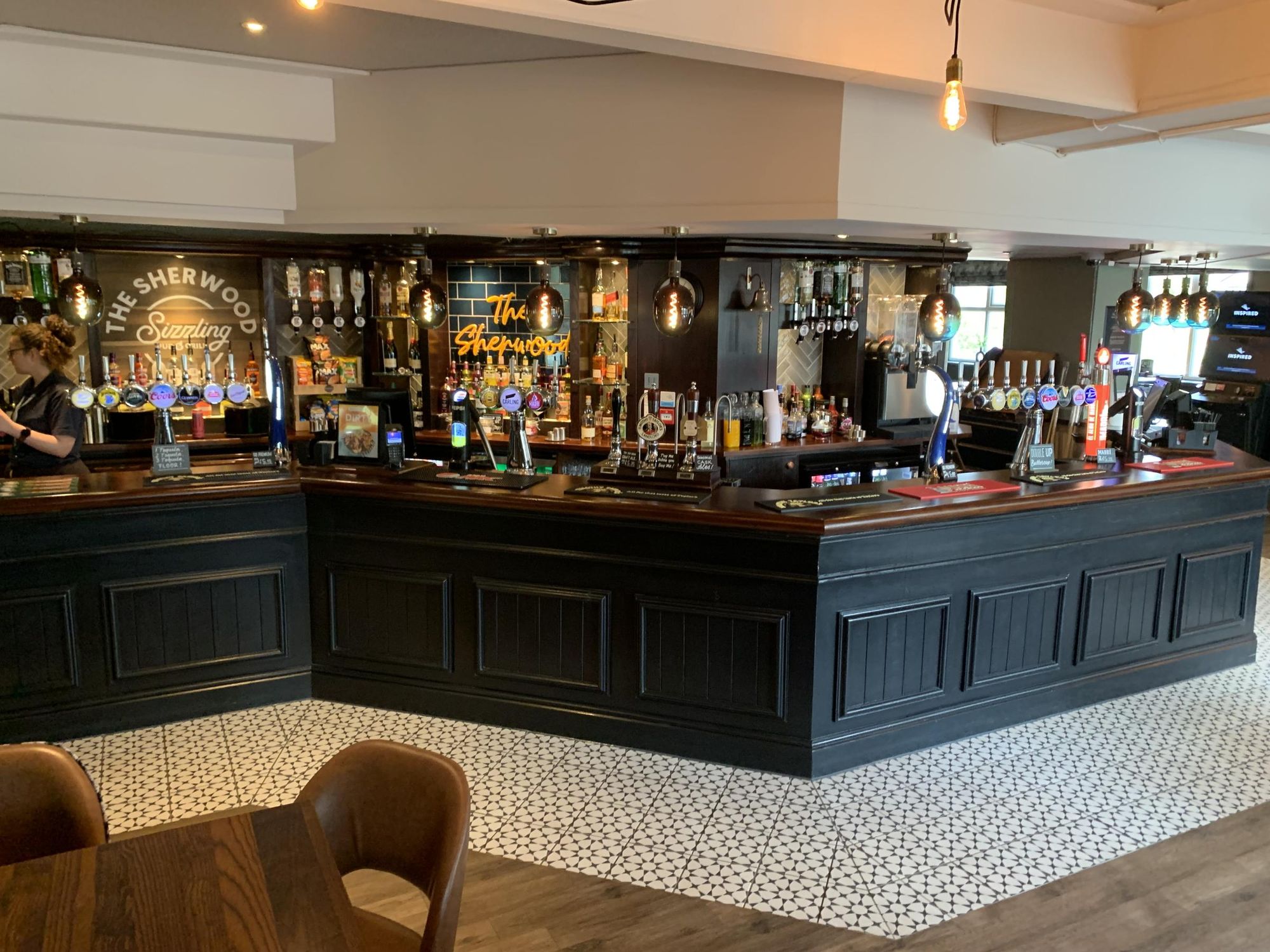 April 2025. (Pub, Bar). Published on 27-04-2025