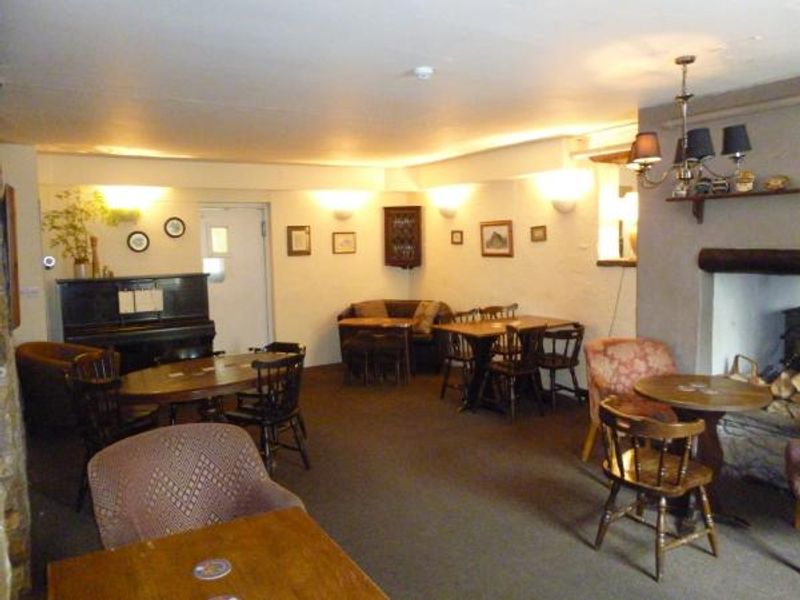 Lounge, Bay Horse, Heath Charnock. (Bar). Published on 05-08-2015