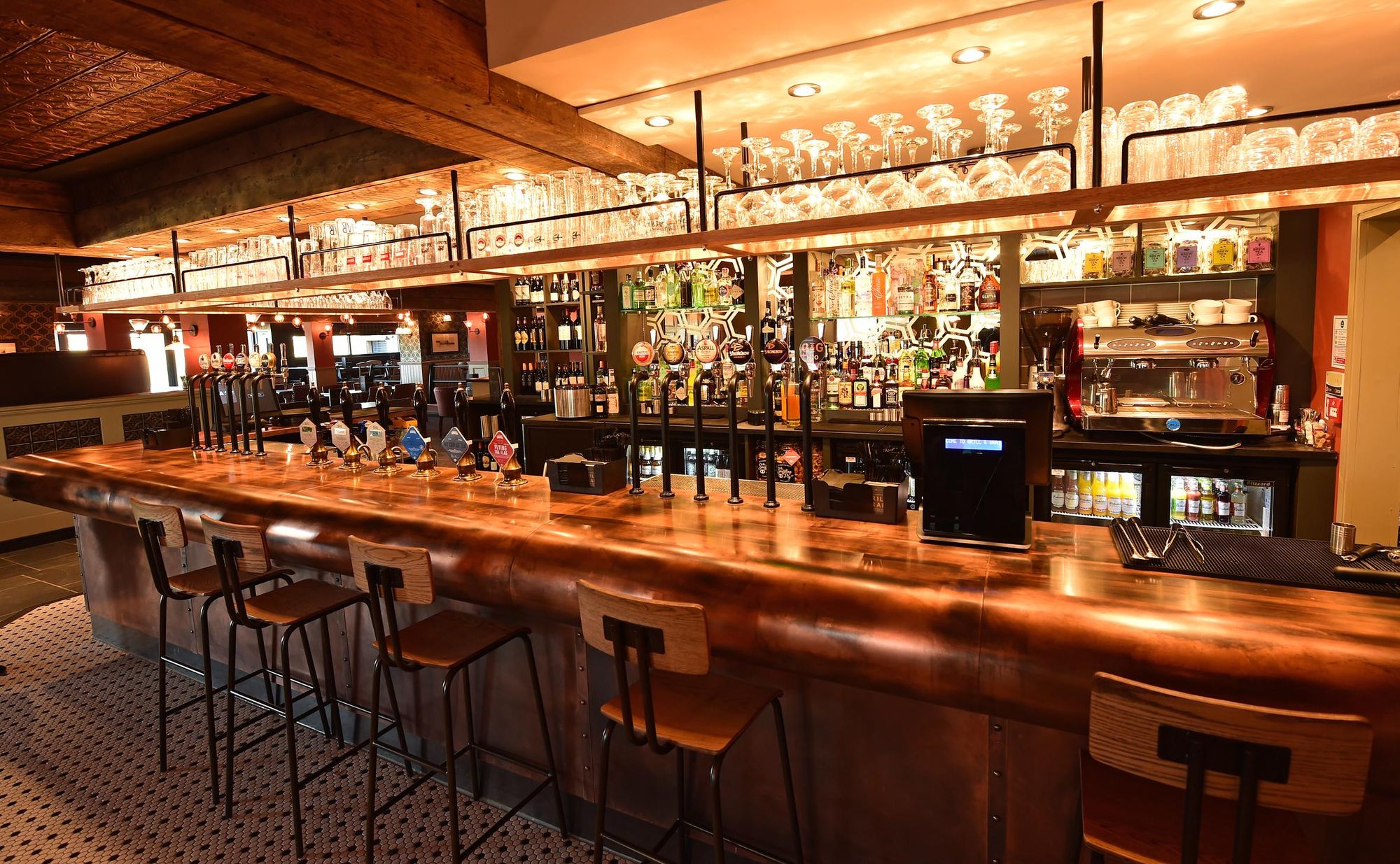Grill & Grain - bar. (Bar). Published on 29-11-2016