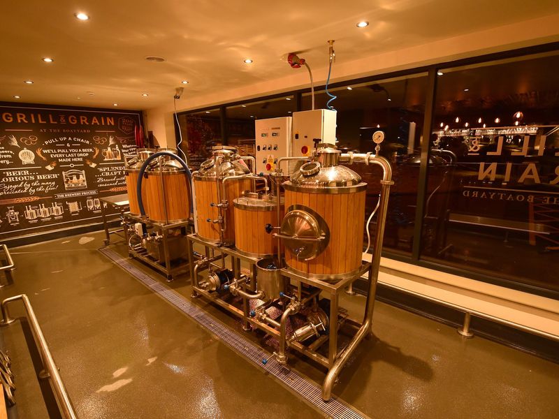 Grill & Grain - micro brewery. (Brewery). Published on 29-11-2016