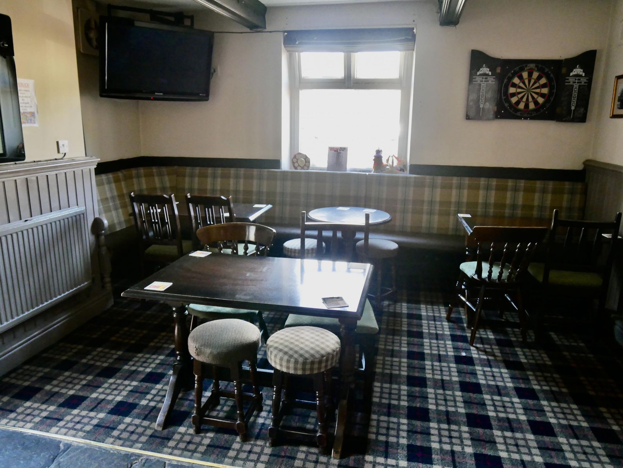 Roebuck WleW 4 August 2022 DS . (Pub). Published on 09-08-2022