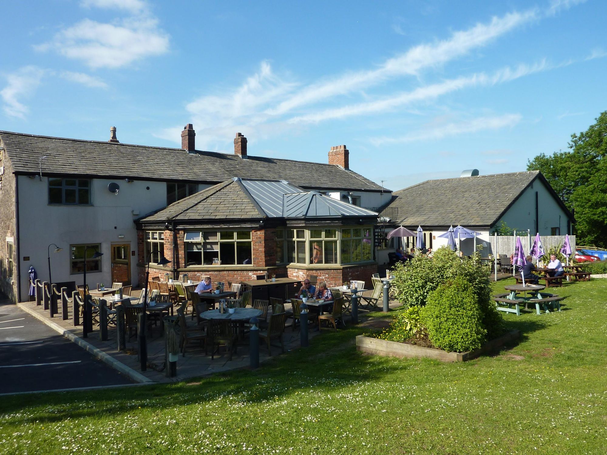Hoghton Arms, Withnell 7.6.18. (Pub, External, Garden). Published on 08-06-2018