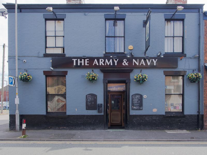 Army & Navy, Preston 10.8.17. (Pub, External). Published on 15-08-2017