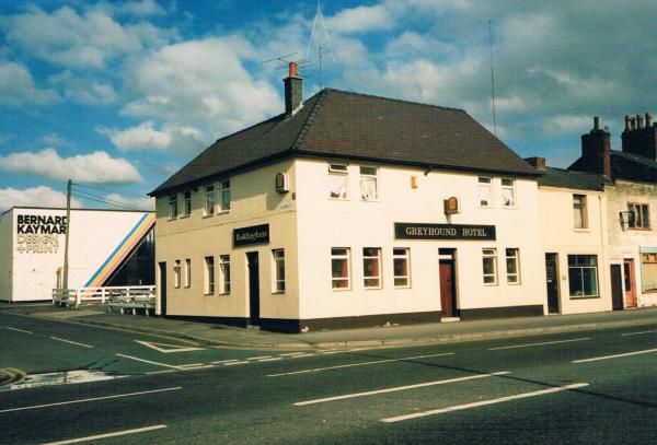 Greyhound, Preston (Jim Holderness). (Pub, External, Key). Published on 15-07-2015