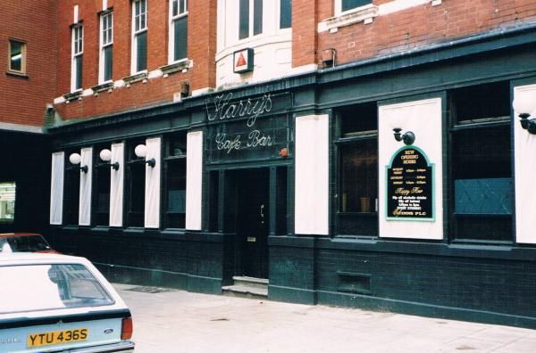 Harry's Bar, Preston (Jim Holderness). (Pub, External). Published on 04-11-2015