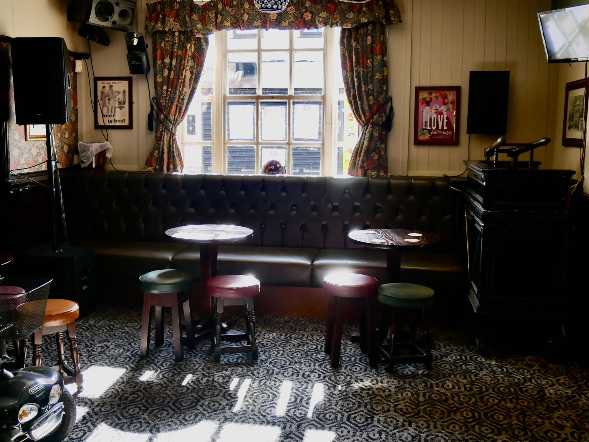 Bears Paw 3 David Sherliker 27.6.2019. (Pub). Published on 28-09-2022