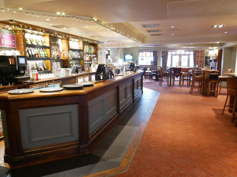 Black Bull, Fulwood 3 October 2022 DS. (Pub). Published on 21-10-2022