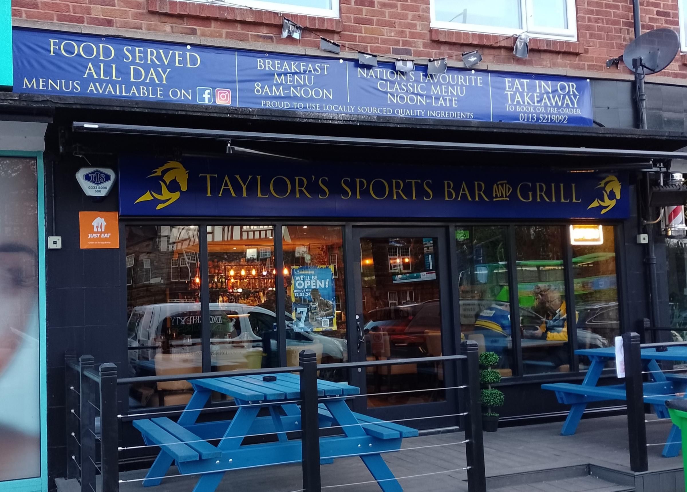 Taylor's Sports Bar & Grill, Leeds CAMRA Experience
