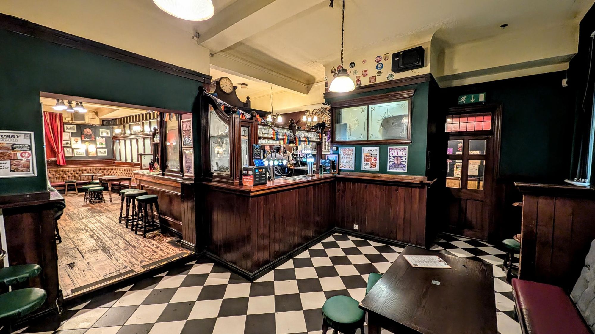 (Pub, Bar). Published on 30-11-2025