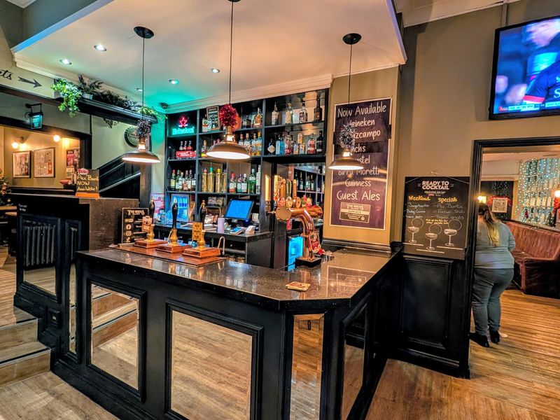 (Bar). Published on 08-03-2026 