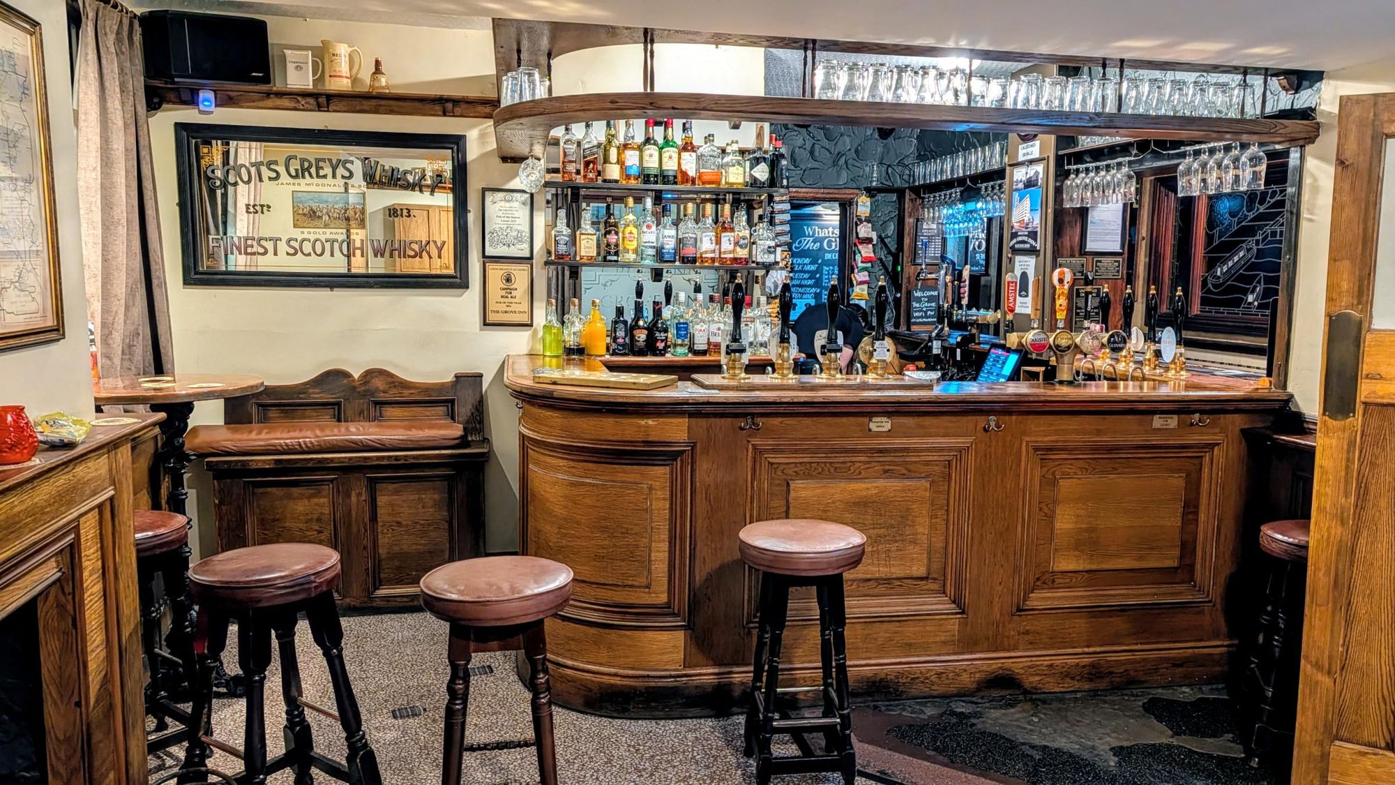 (Bar). Published on 08-03-2026