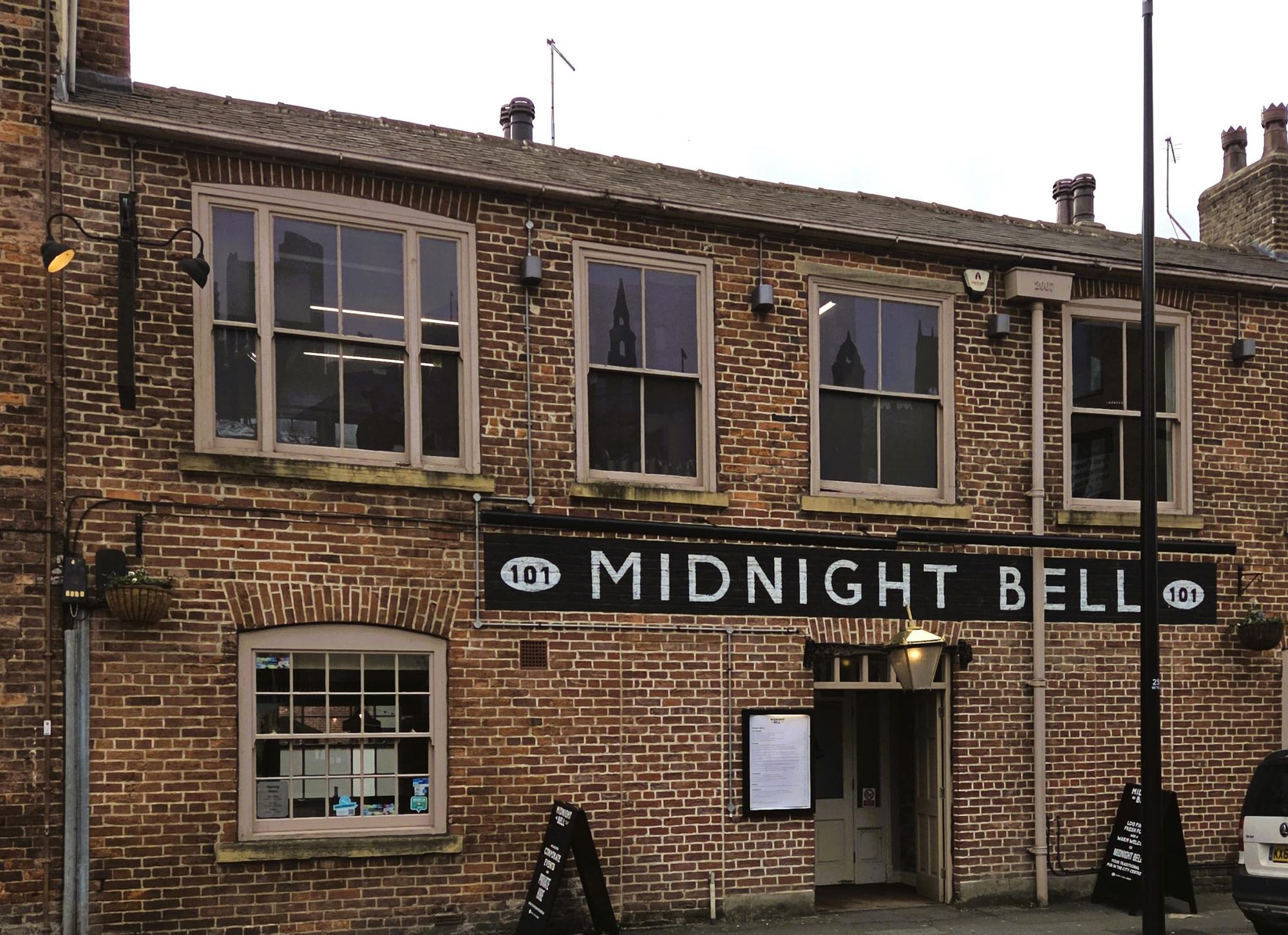 (Pub, External, Key). Published on 19-10-2025